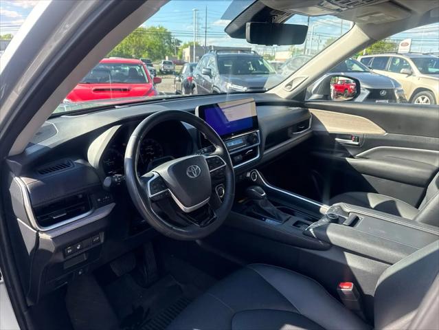 2024 Toyota Grand Highlander Platinum