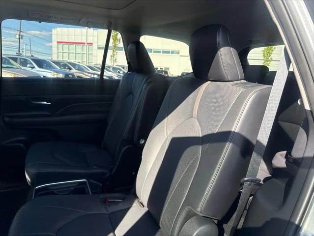 2024 Toyota Grand Highlander Platinum