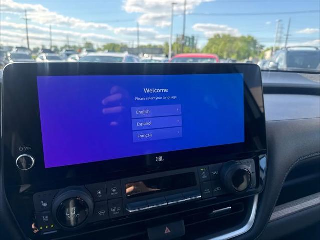 2024 Toyota Grand Highlander Platinum