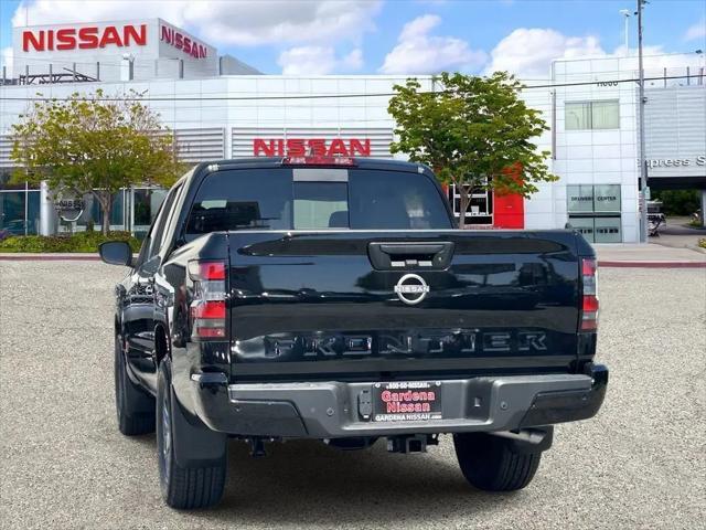 2026 Nissan Frontier Crew Cab SV 4x2