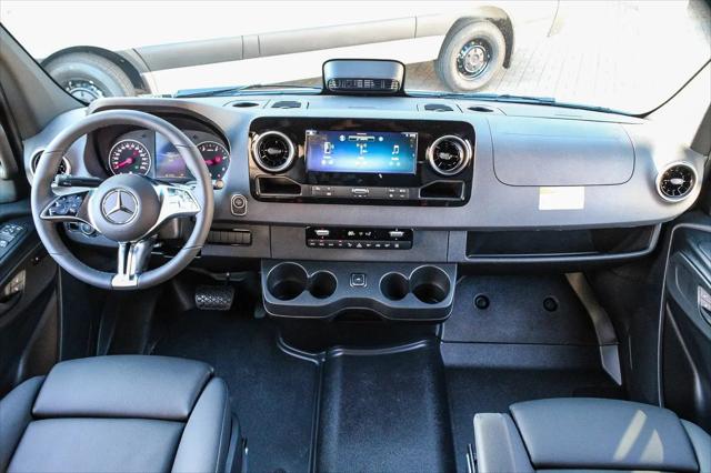 2026 Mercedes-Benz Sprinter 2500 Standard Roof 4-Cyl Diesel HO