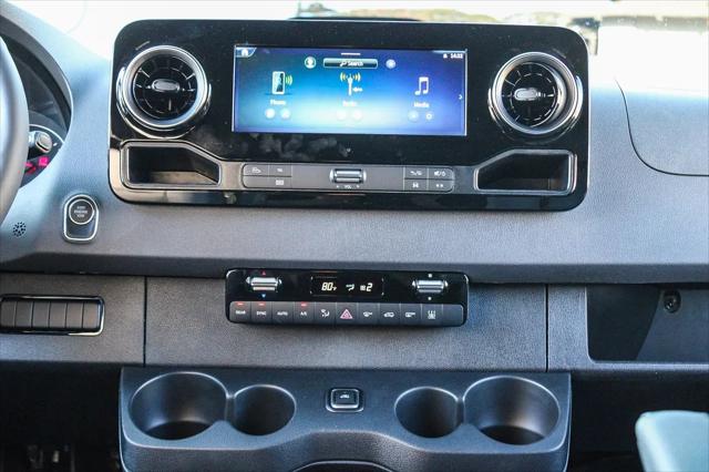 2026 Mercedes-Benz Sprinter 2500 Standard Roof 4-Cyl Diesel HO