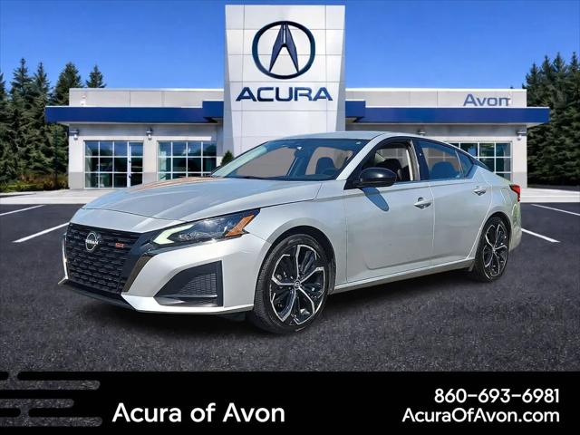 2023 Nissan Altima SR FWD for sale in Canton, CT