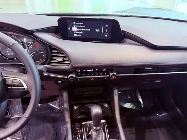 2025 Mazda Mazda3 2.5 S Carbon Edition