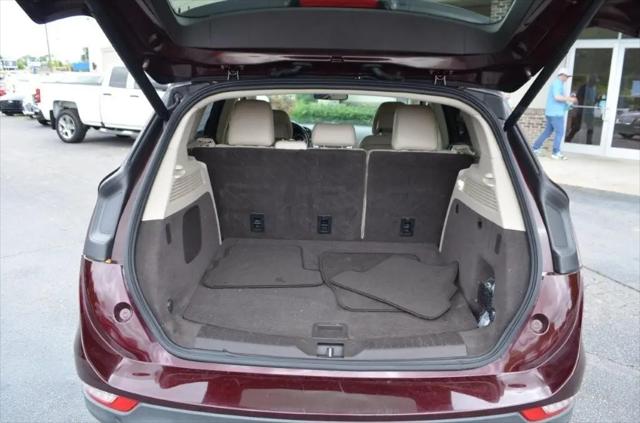 2019 Lincoln MKC Select