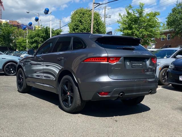 2018 Jaguar F-PACE 25t R-Sport