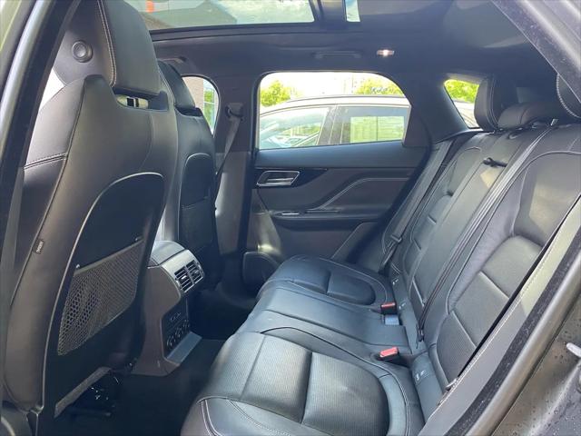 2018 Jaguar F-PACE 25t R-Sport
