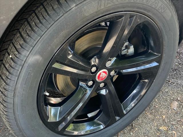 2018 Jaguar F-PACE 25t R-Sport