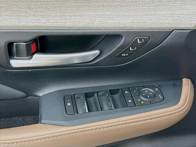 2025 Toyota Grand Highlander Platinum