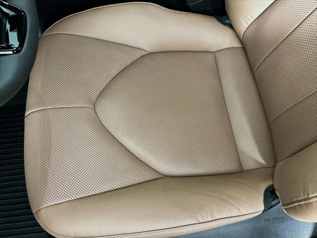 2025 Toyota Grand Highlander Platinum