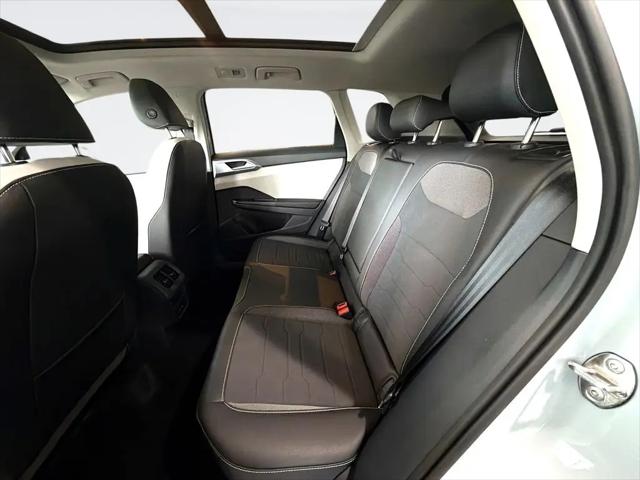 2026 Volkswagen Taos SE