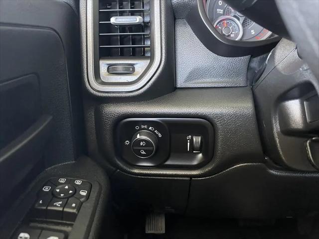 2026 Ram 2500 Black Express Crew Cab 4x4 6'4" Box