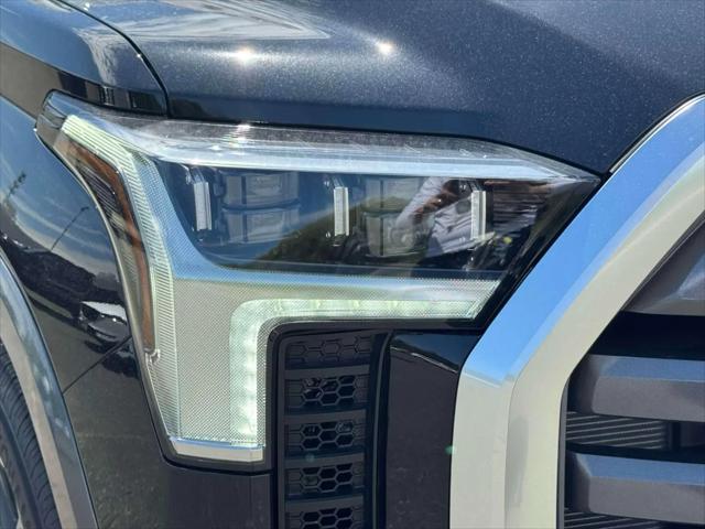 2026 Toyota Tundra Limited CrewMax 5.5' Bed