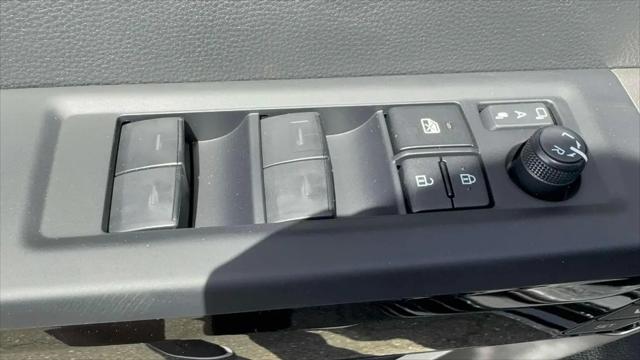 2026 Toyota Tundra Limited CrewMax 5.5' Bed