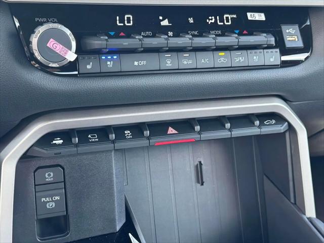 2026 Toyota Tundra Limited CrewMax 5.5' Bed