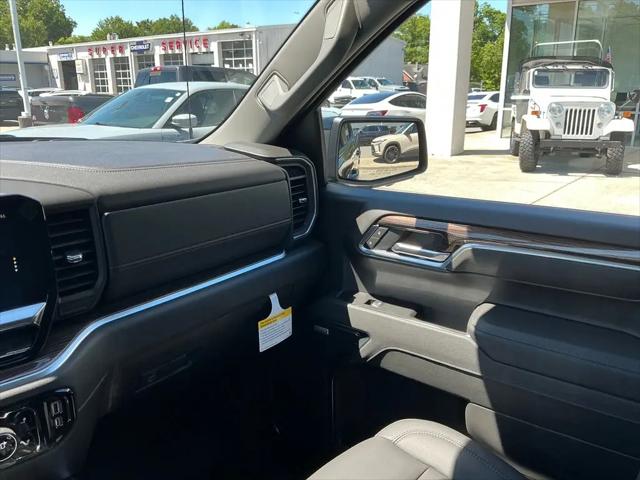 2026 Chevrolet Silverado 1500 4WD Crew Cab Short Bed RST