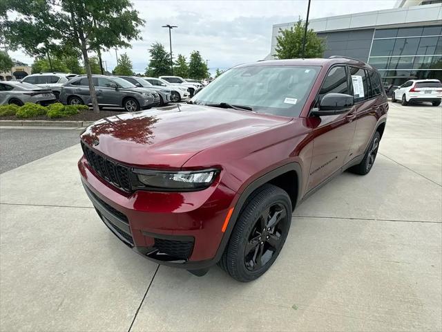 2025 Jeep Grand Cherokee L Altitude 4x2