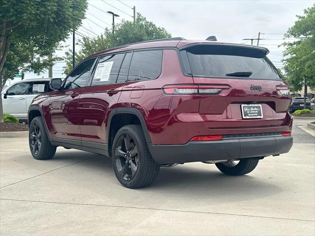 2025 Jeep Grand Cherokee L Altitude 4x2