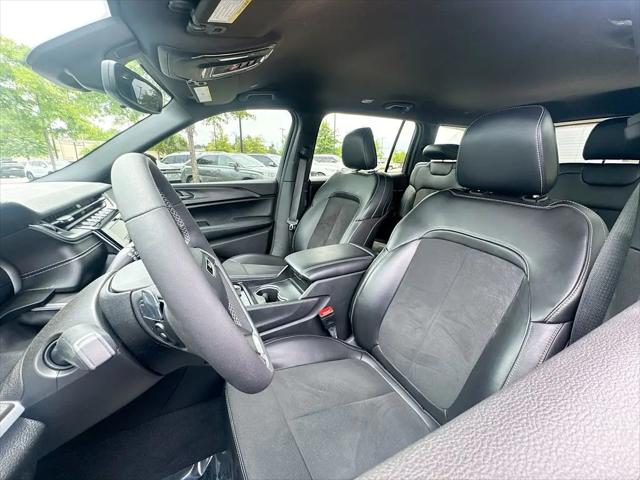 2025 Jeep Grand Cherokee L Altitude 4x2