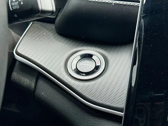 2025 Jeep Grand Cherokee L Altitude 4x2