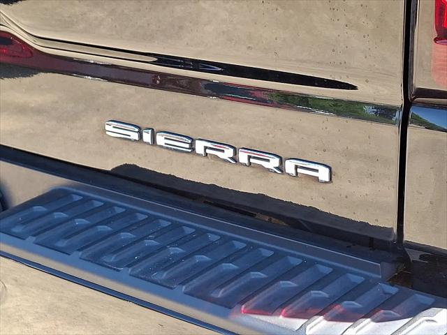 2023 GMC Sierra 1500 4WD Crew Cab Short Box Denali