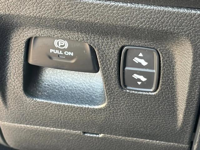 2022 Ram 1500 Laramie Crew Cab 4x4 5'7" Box