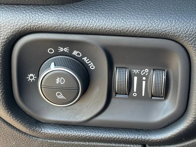 2022 Ram 1500 Laramie Crew Cab 4x4 5'7" Box