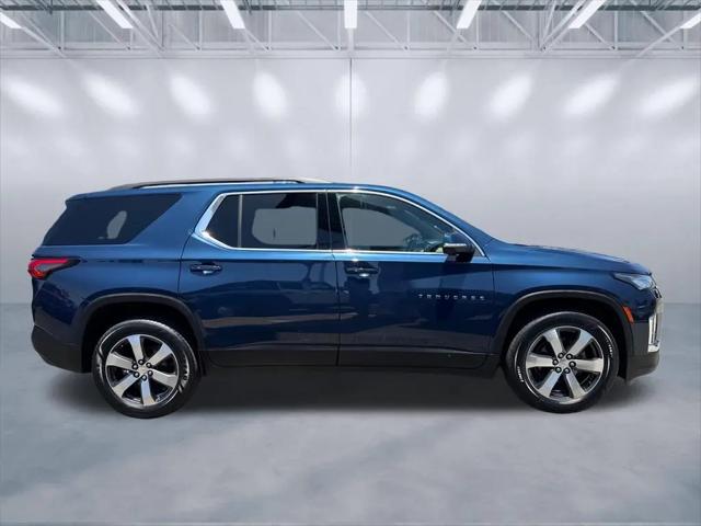 2022 Chevrolet Traverse FWD LT Leather