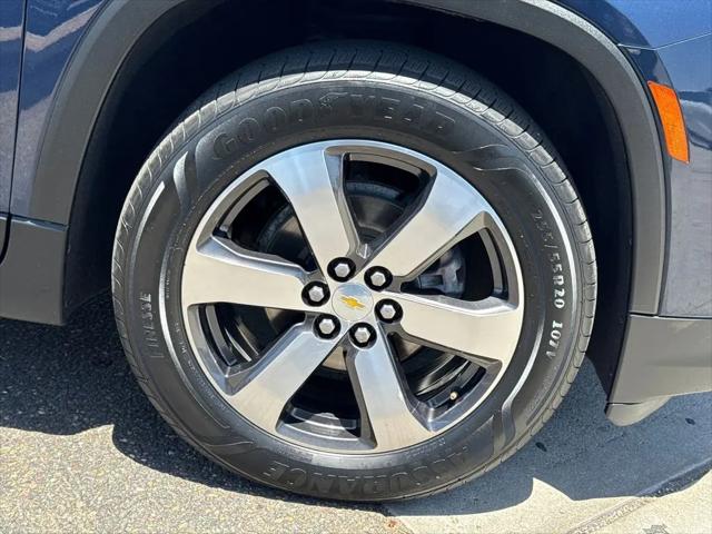 2022 Chevrolet Traverse FWD LT Leather