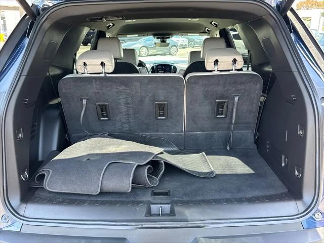 2022 Chevrolet Traverse FWD LT Leather