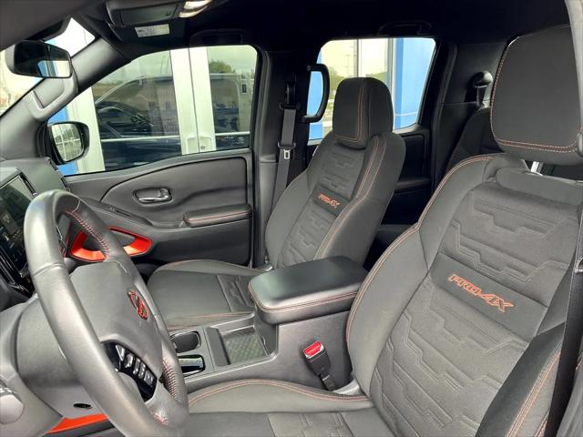 2025 Nissan Frontier Crew Cab PRO-4X 4x4