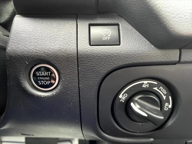 2025 Nissan Frontier Crew Cab PRO-4X 4x4
