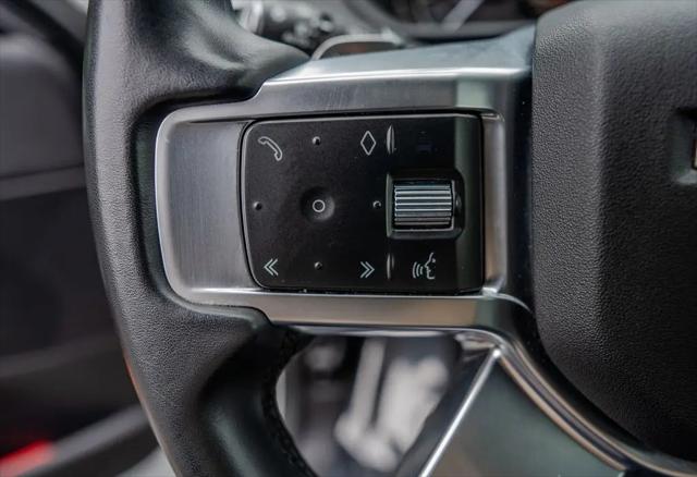2023 Land Rover Discovery P300 S R-Dynamic