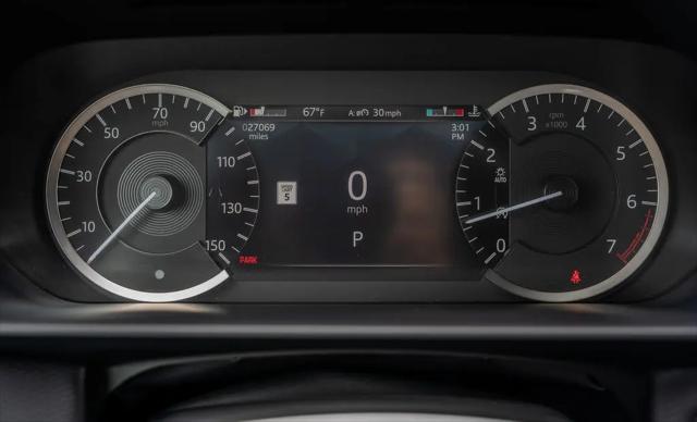 2023 Land Rover Discovery P300 S R-Dynamic