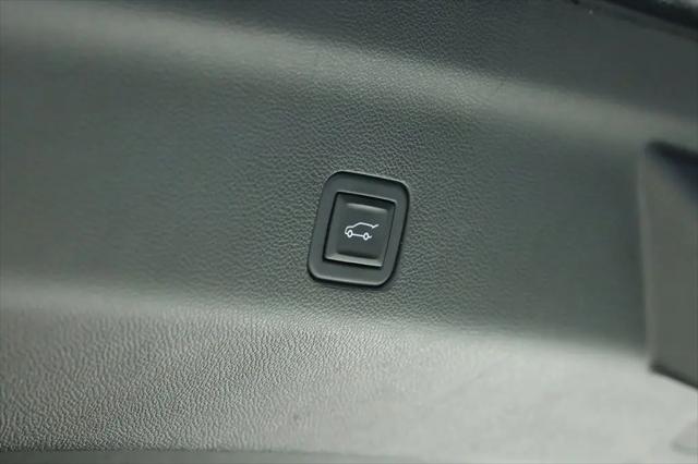 2021 GMC Yukon 2WD SLT