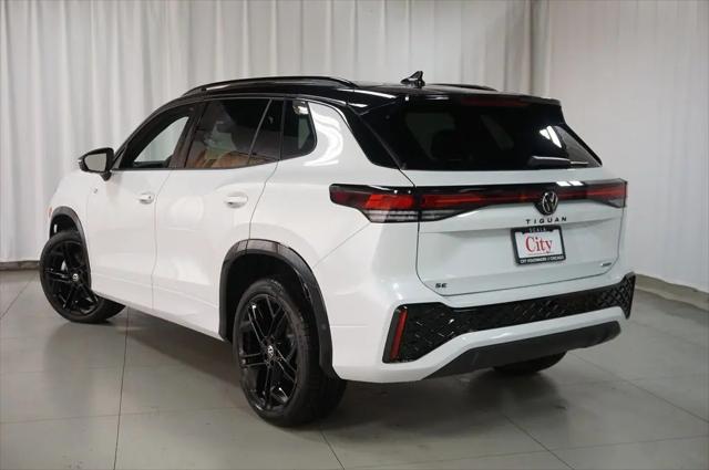 2026 Volkswagen Tiguan SE R-Line Black