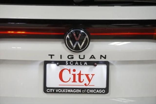 2026 Volkswagen Tiguan SE R-Line Black