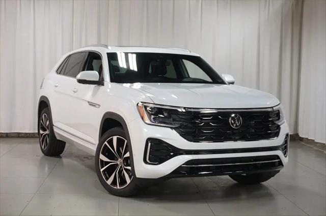 2026 Volkswagen Atlas Cross Sport SEL Premium R-Line