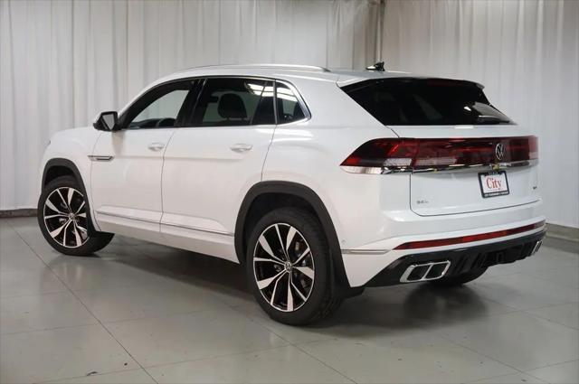 2026 Volkswagen Atlas Cross Sport SEL Premium R-Line