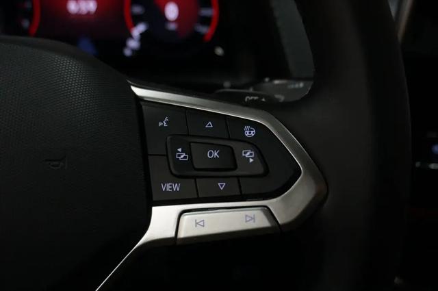 2026 Volkswagen Atlas Cross Sport SEL Premium R-Line