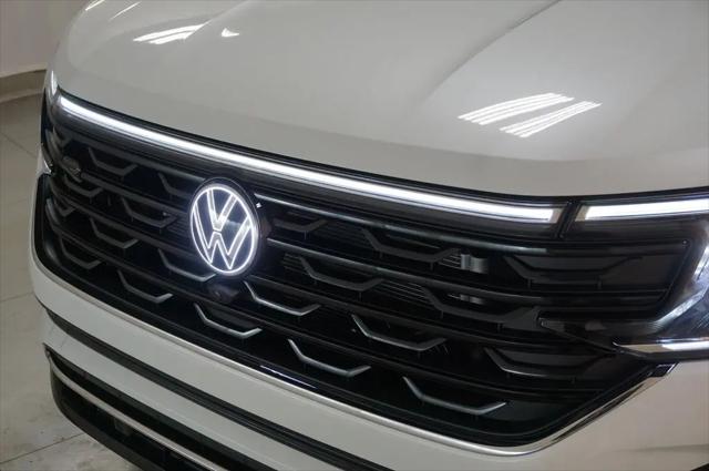 2026 Volkswagen Atlas Cross Sport SEL Premium R-Line