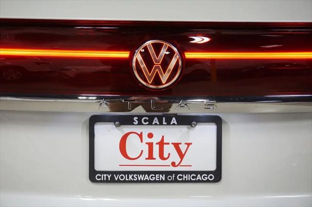 2026 Volkswagen Atlas Cross Sport SEL Premium R-Line