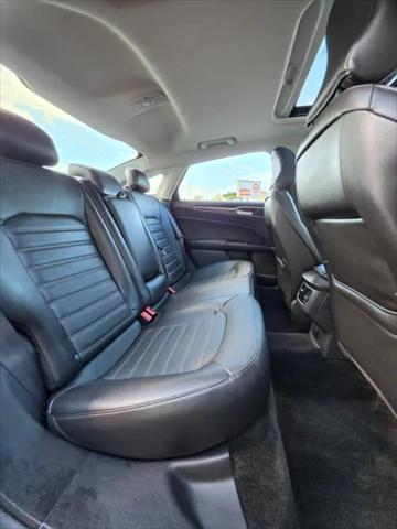 2015 Ford Fusion SE