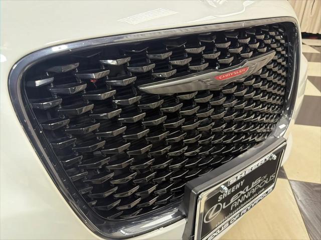 2021 Chrysler 300 300S