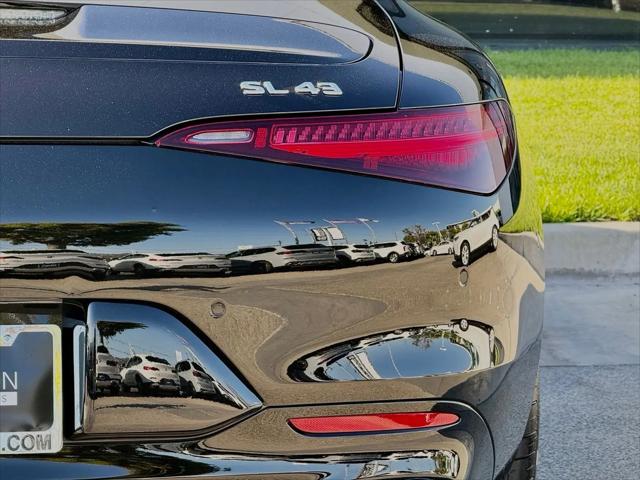 2025 Mercedes-Benz SL AMG SL 43