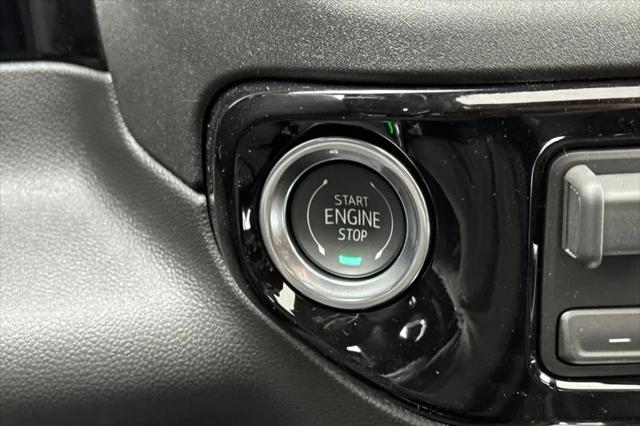 2026 GMC Sierra 1500 Crew Cab, Standard Bed, SLT, 4WD