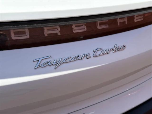 2021 Porsche Taycan Turbo