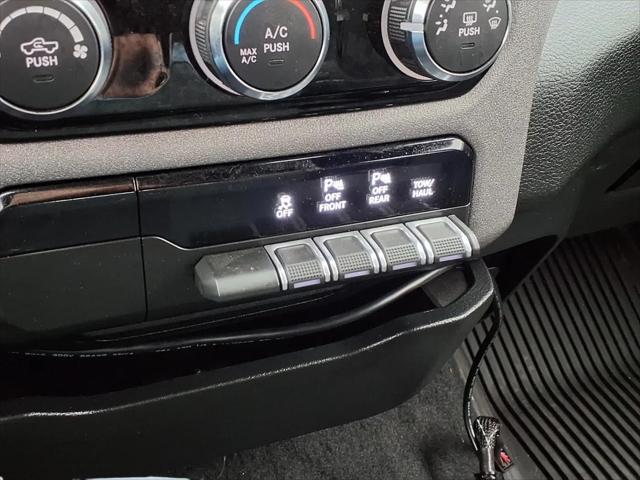 2025 Ram 1500 Warlock Crew Cab 4x4 5'7" Box