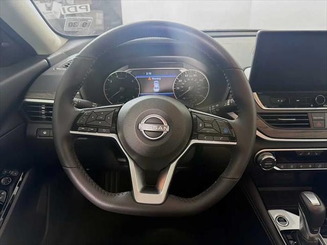 2025 Nissan Altima SL FWD
