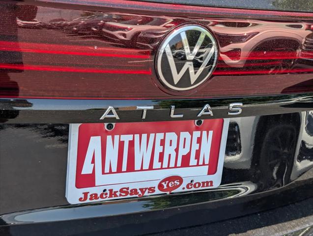 2026 Volkswagen Atlas Peak Edition